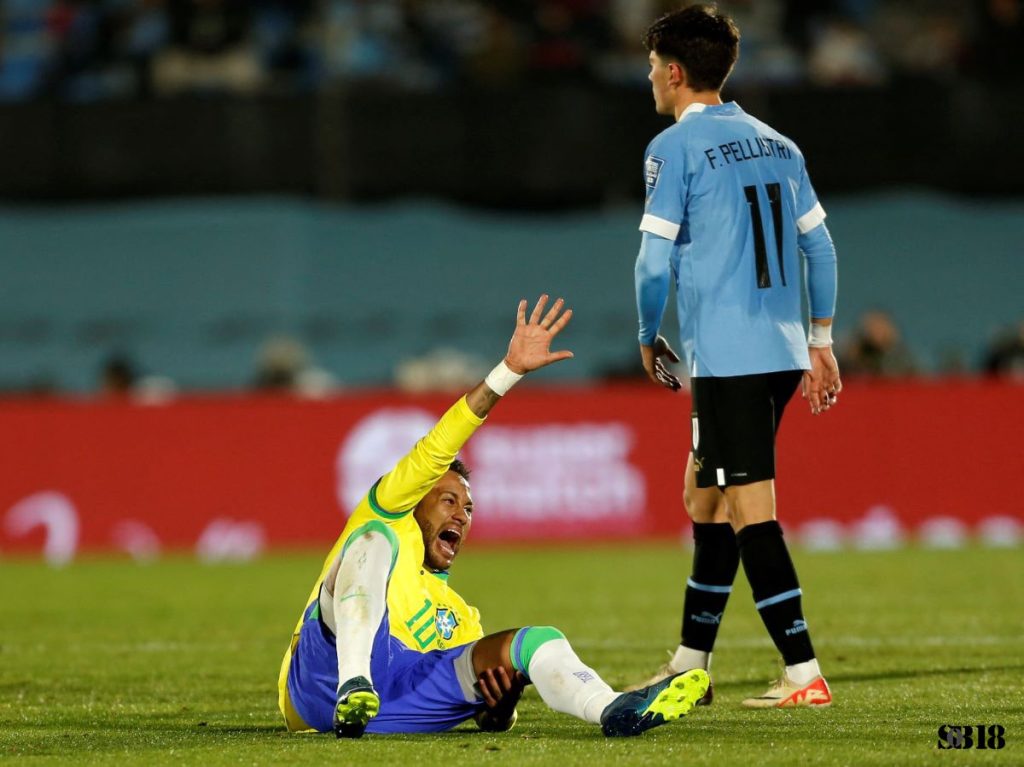Neymar Cedera ACL, Akan Segera Melakukan Operasi